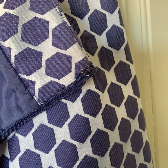 Loft Purple Geometric Short Lined Skirt Size 6P Like NEW - Picture 10 of 13